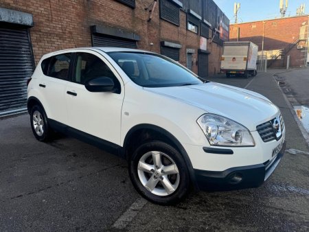 NISSAN QASHQAI 1.6 Visia 2WD 5dr